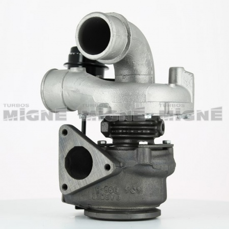 Turbo neuf comprenant :