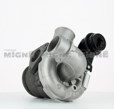 Turbo neuf comprenant :