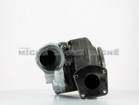 Turbo neuf comprenant :