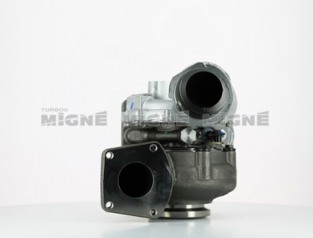 Turbo neuf comprenant :