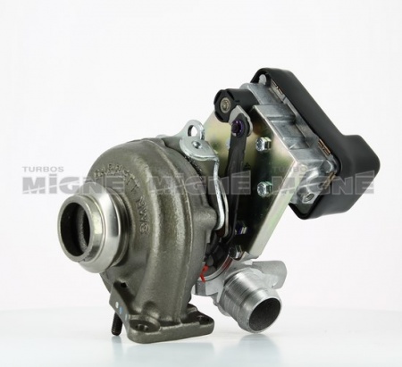 Turbo neuf comprenant :