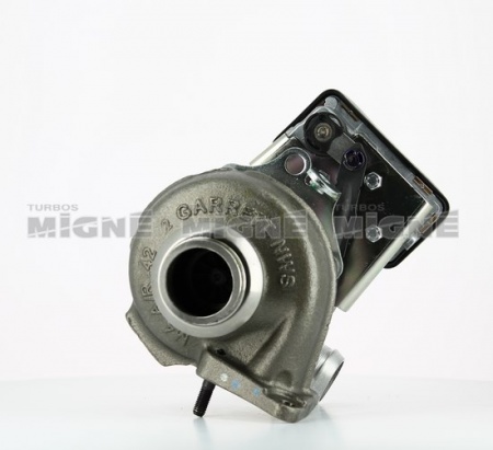 Turbo neuf comprenant :