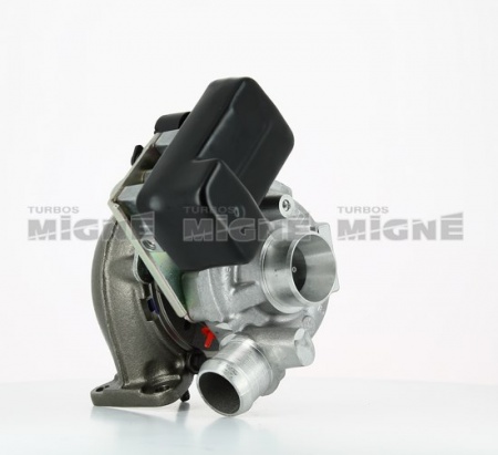 Turbo neuf comprenant :