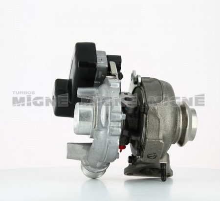 Turbo neuf comprenant :