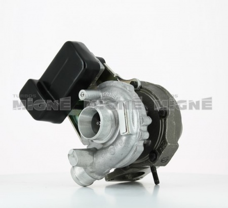 Turbo neuf comprenant :