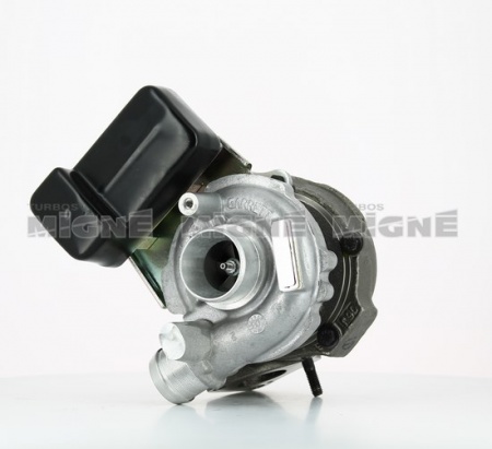 Turbo neuf comprenant :