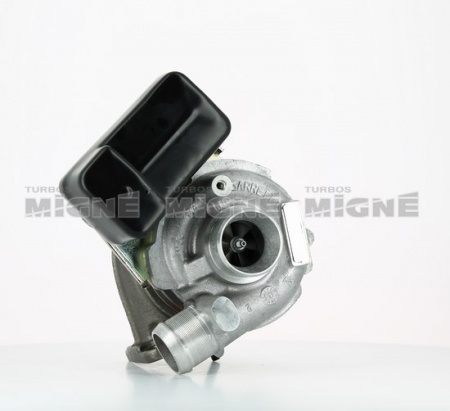 Turbo neuf comprenant :