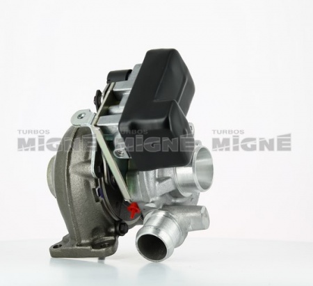 Turbo neuf comprenant :