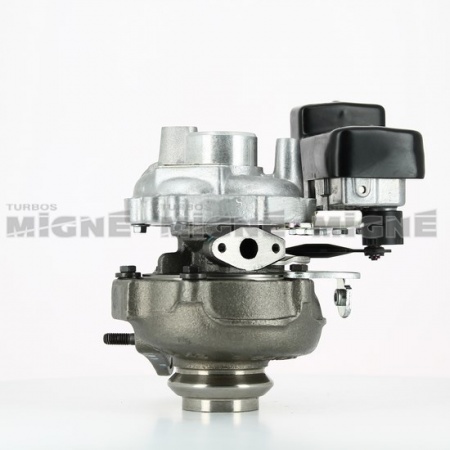 Turbo neuf comprenant :