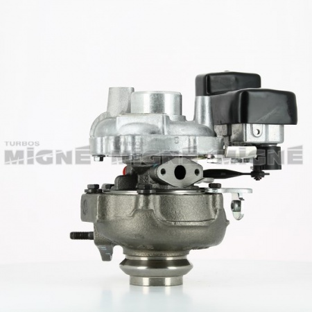 Turbo neuf comprenant :