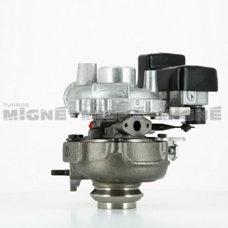 Turbo neuf comprenant :