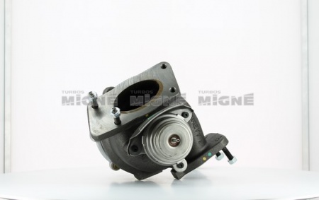 Turbo neuf comprenant :