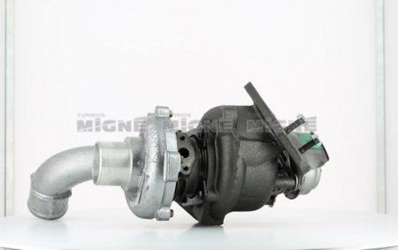 Turbo neuf comprenant :