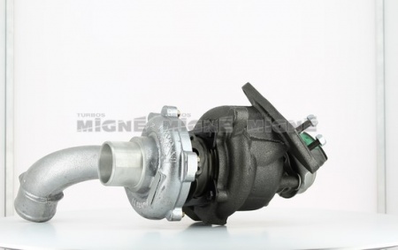 Turbo neuf comprenant :