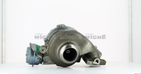 Turbo neuf comprenant :