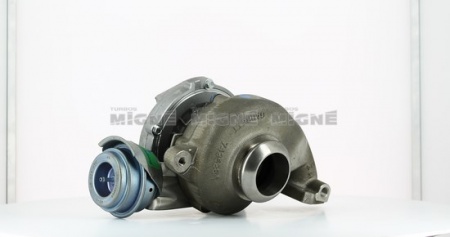 Turbo neuf comprenant :