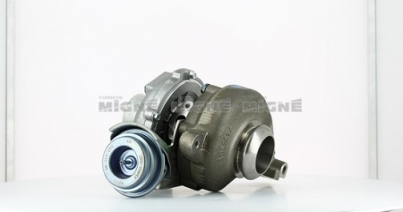 Turbo neuf comprenant :