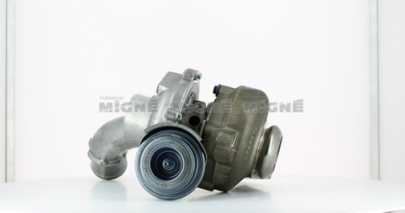 Turbo neuf comprenant :