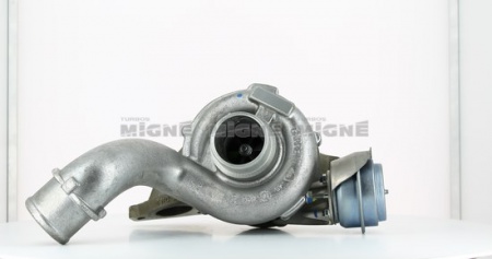 Turbo neuf comprenant :