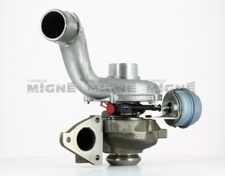 Turbo neuf comprenant :