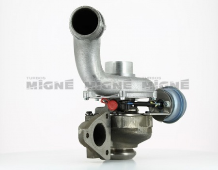 Turbo neuf comprenant :