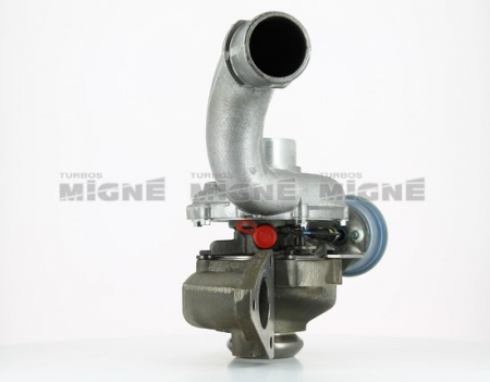 Turbo neuf comprenant :