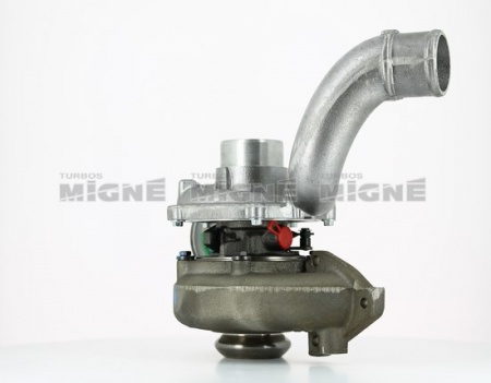 Turbo neuf comprenant :