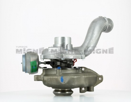 Turbo neuf comprenant :