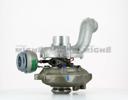 Turbo neuf comprenant :