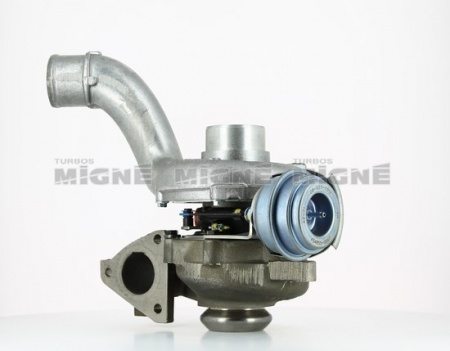 Turbo neuf comprenant :