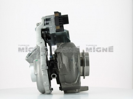 Turbo neuf comprenant :