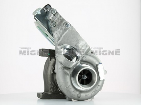 Turbo neuf comprenant :