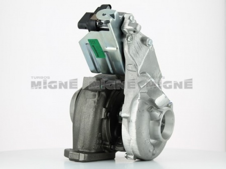 Turbo neuf comprenant :