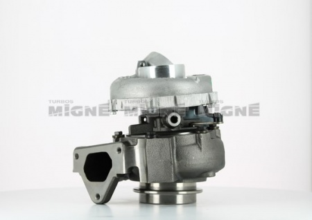 Turbo neuf comprenant :