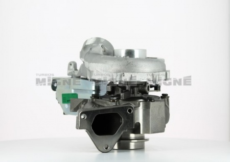 Turbo neuf comprenant :