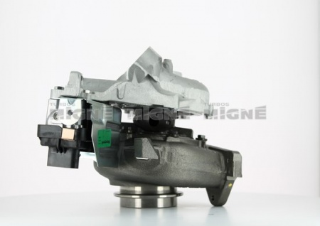 Turbo neuf comprenant :