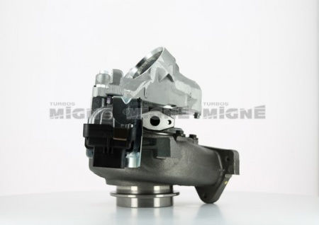 Turbo neuf comprenant :