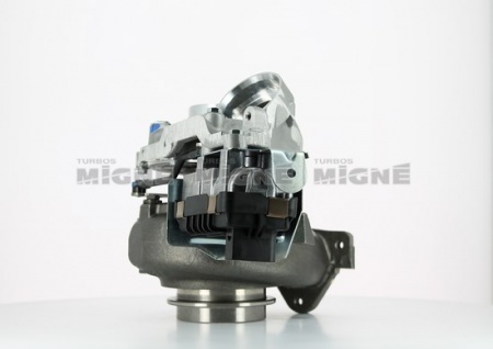 Turbo neuf comprenant :