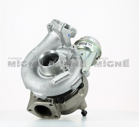 Turbo neuf comprenant :