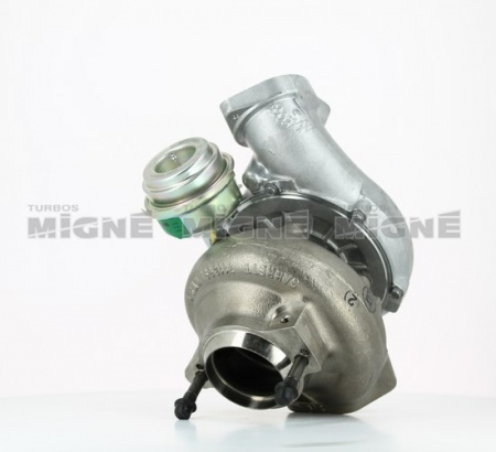 Turbo neuf comprenant :