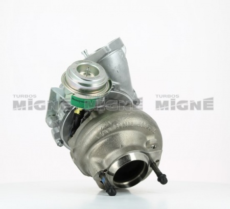 Turbo neuf comprenant :