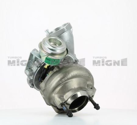 Turbo neuf comprenant :