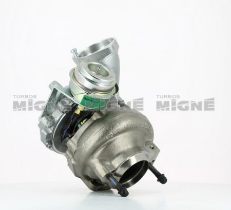 Turbo neuf comprenant :