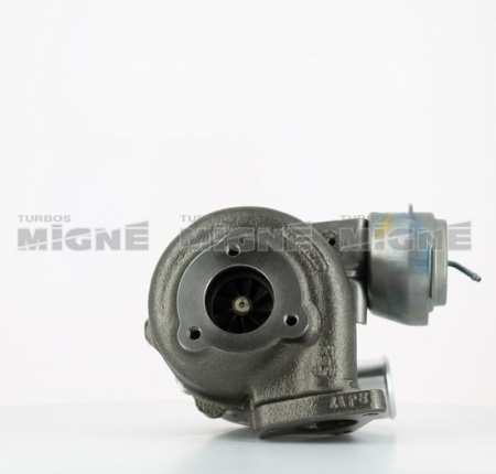 Turbo neuf comprenant :