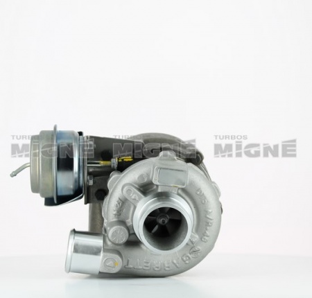 Turbo neuf comprenant :