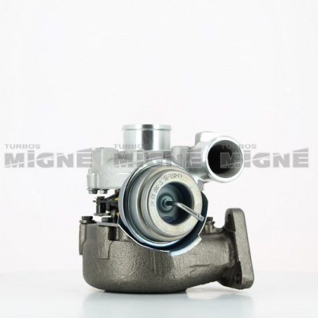 Turbo neuf comprenant :