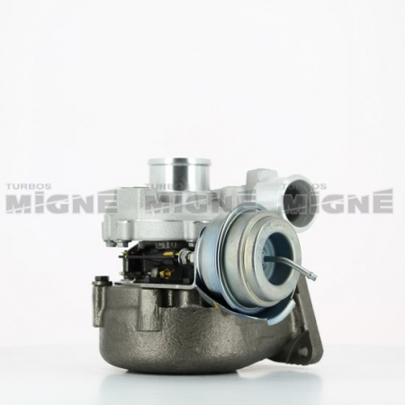 Turbo neuf comprenant :