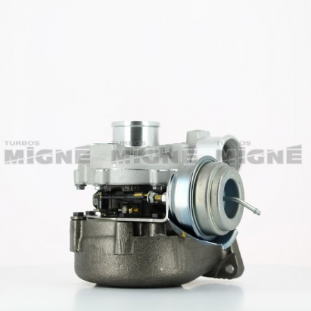 Turbo neuf comprenant :