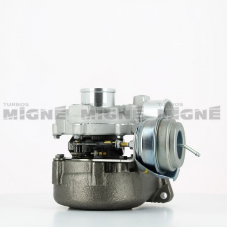 Turbo neuf comprenant :