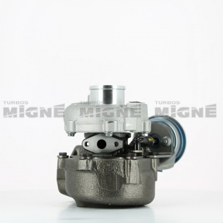 Turbo neuf comprenant :